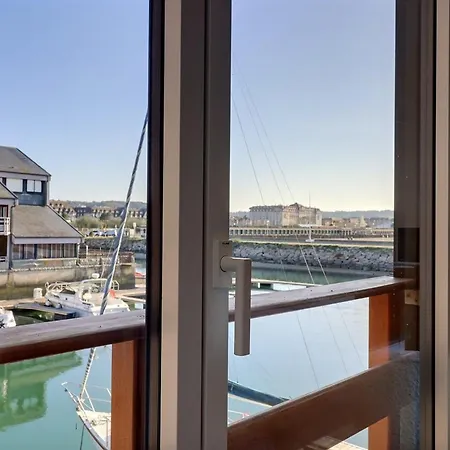 Sublime Apartment Facing The Port & Planches Deauville Exterior foto
