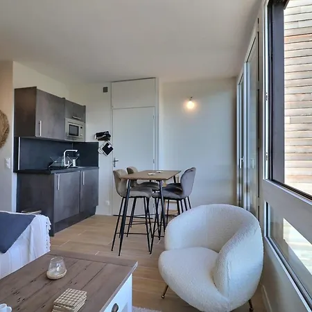 Sublime Apartment Facing The Port & Planches Deauville Exterior foto
